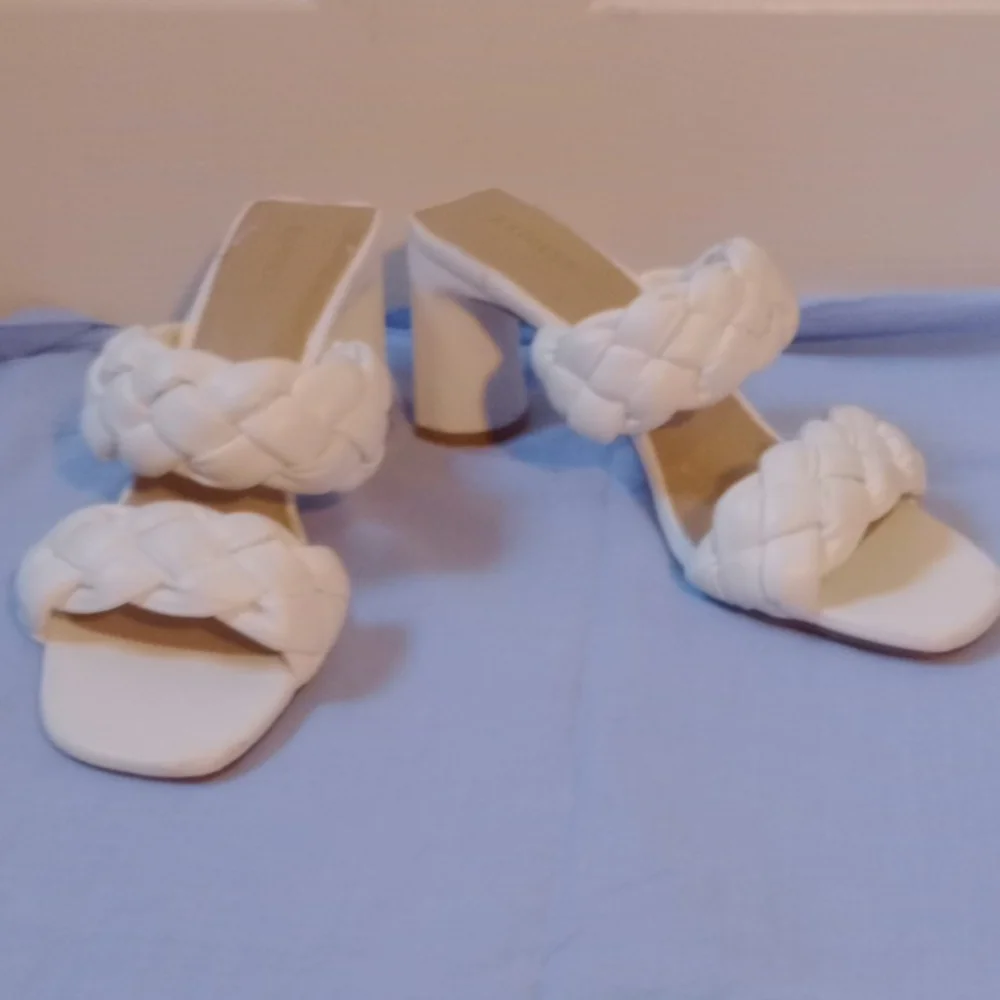 Express White Heels with Dramatic Ruched Detail, Size 9